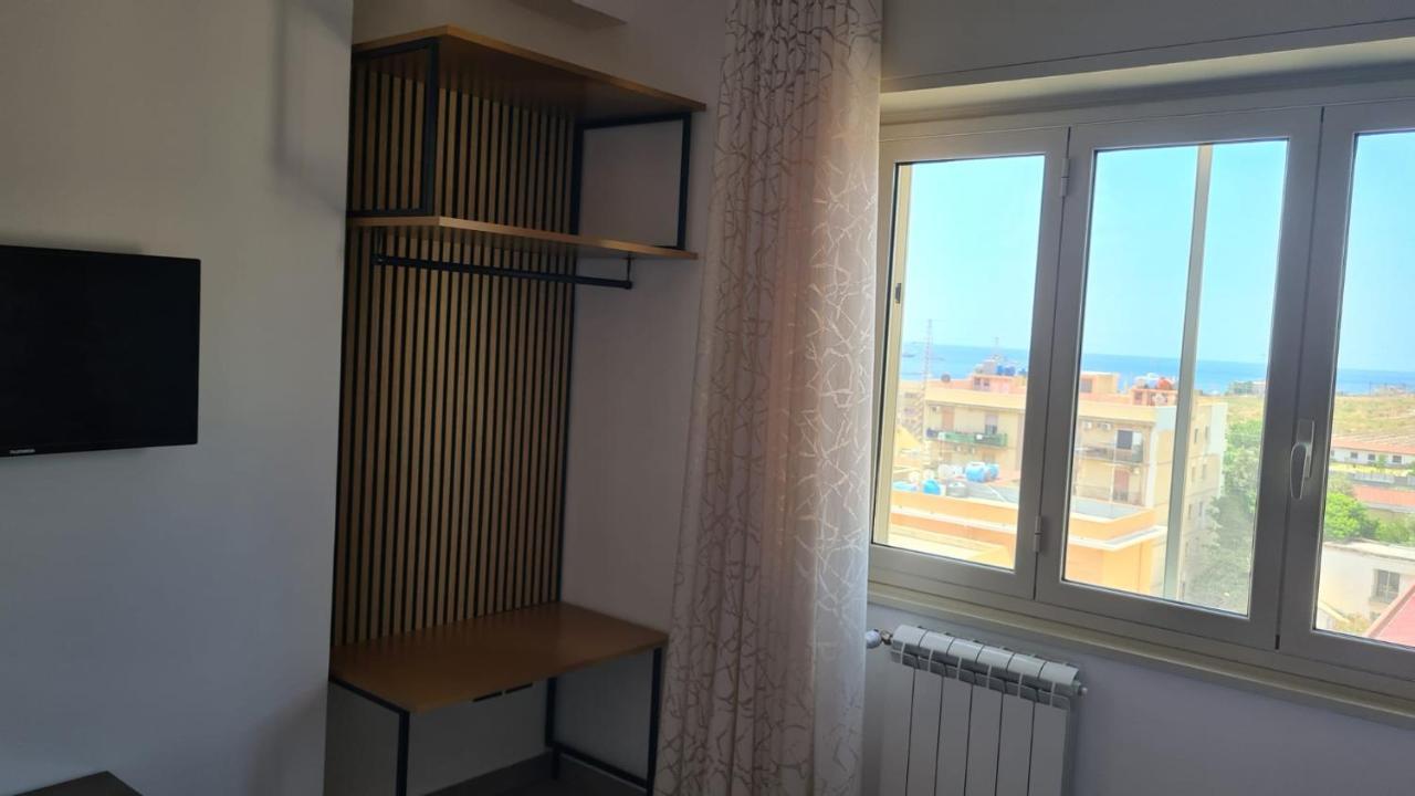 Casa Veneziano Bed & Breakfast Messina Dış mekan fotoğraf